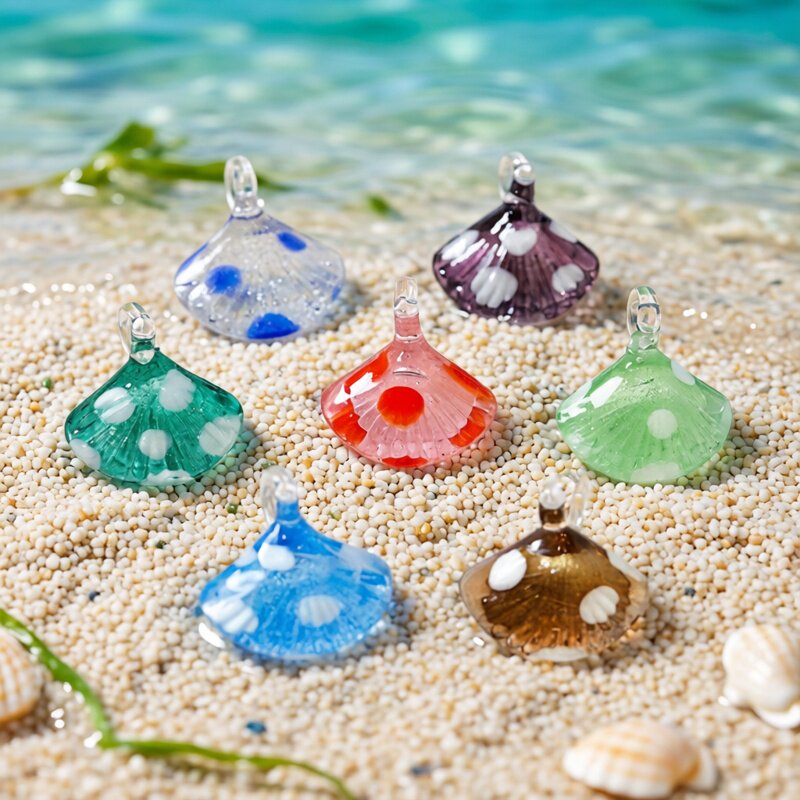 Marine Aquarium Europe - Liontin Kaca Cangkang Laut Mini Warna-warni,